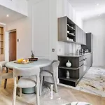 Les Lucioles 6 - Luxury 1 Bedroom *
