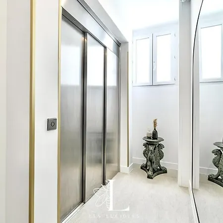 Les Lucioles 6 - Luxury 1 Bedroom شقة
